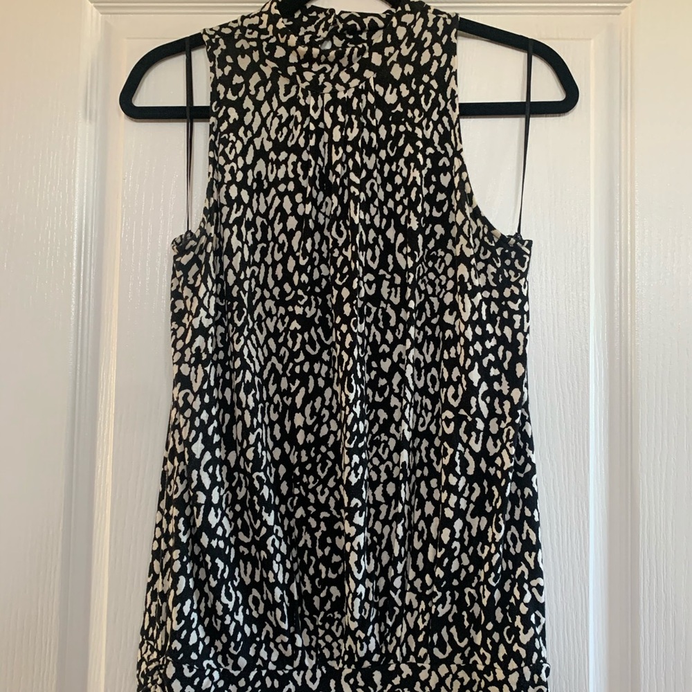 Michael Kors sleeveless leopard top Sz S